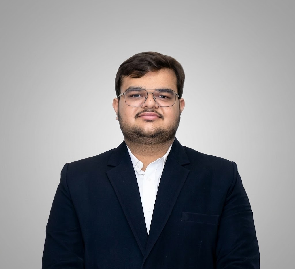 Vivek Nayi